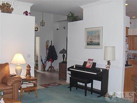 4th image of 8661 Kilkenny Ct