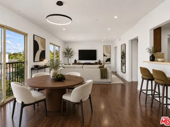 936 N Hudson Ave #302, Los Angeles, CA 90038