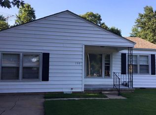 130 E Collier Ave, Mulvane, KS 67110