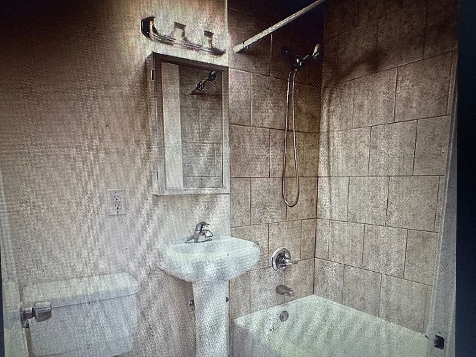 2nd image of 2908 16th Ave S #2