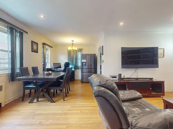 150-20 Jewel Ave #1, Flushing, NY 11367