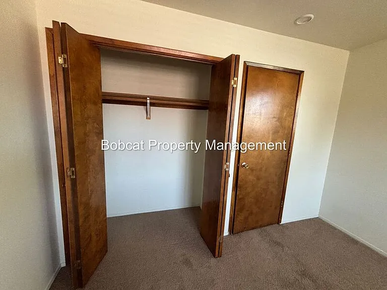 1516 South Ct #E — Photo 24