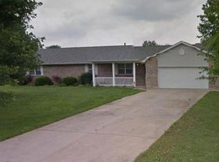 8652 Le Pere School Rd, Millstadt, IL 62260