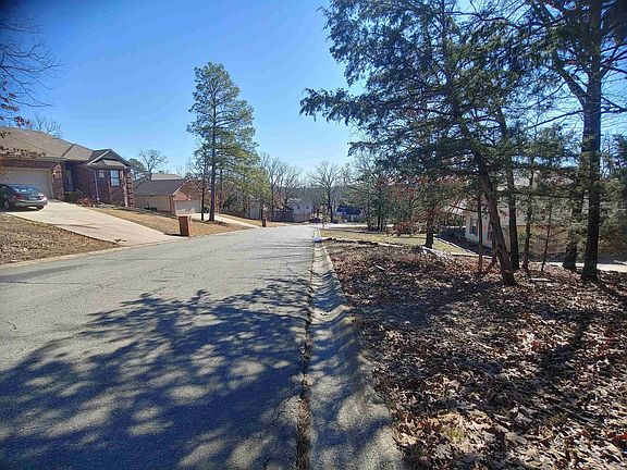 5th image of 59 Single Oaks Dr