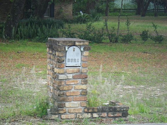 2nd image of 6419 Lakeville Rd