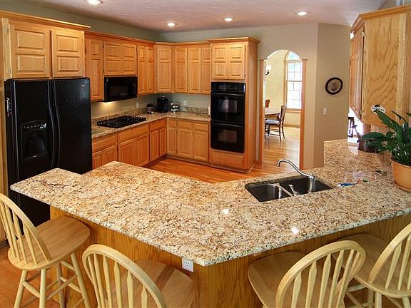 2nd image of 10809 Chatham Ct N