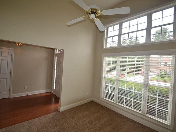 2nd image of 1091 Adah Ln