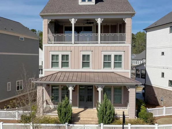 192 Brighton Blvd, Woodstock, GA 30188