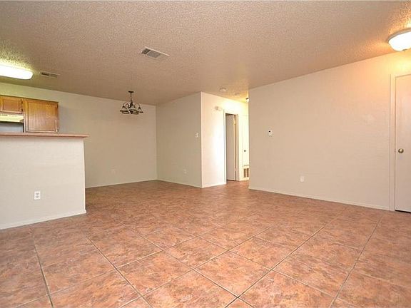 3rd image of 12313 Dellrey Dr #B