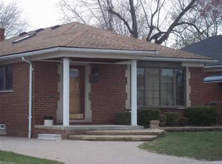 18080 Holland Ave, Eastpointe, MI 48021