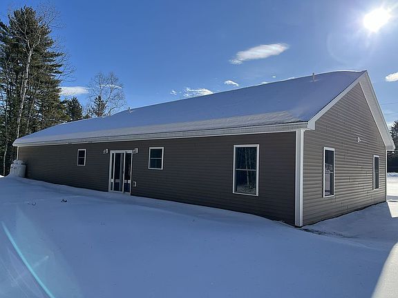 2nd image of 95 Cove Rd