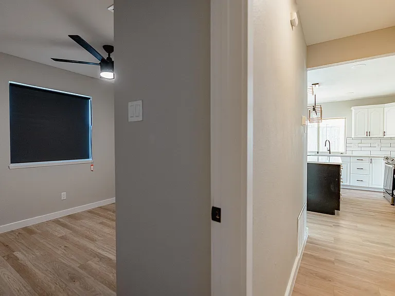 2027 Lucerne Cir — Photo 17