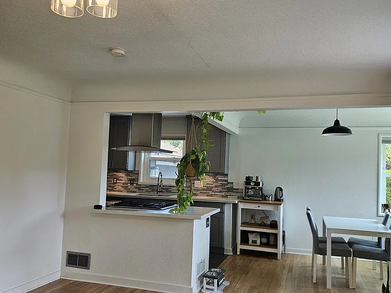 825 N Baldwin St — Photo 14