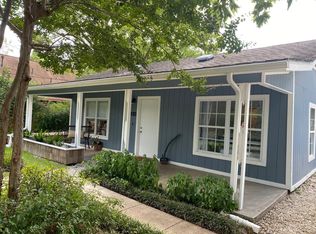 1110 Fiesta St, Austin, TX 78702