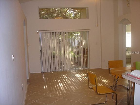 3rd image of 3801 Heritage Oaks Ct