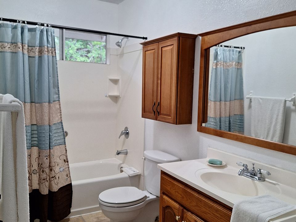 1st image of 92-8462 Bamboo Ln #B