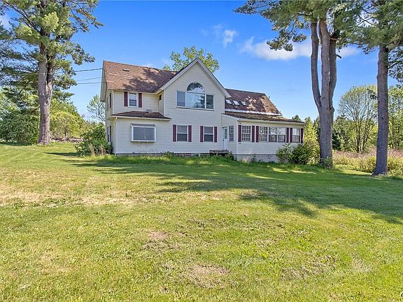 3rd image of 174 Chapman Rd