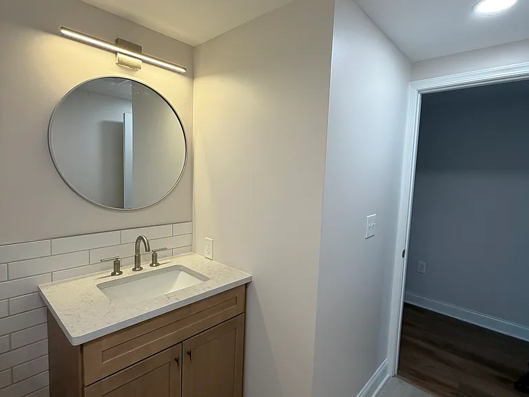 111 S Blakely St #1 — Photo 7