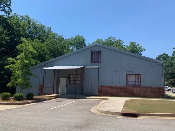 370 Park St #8, Madison, GA 30650