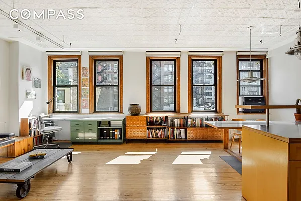 Sold by Compass | media 6