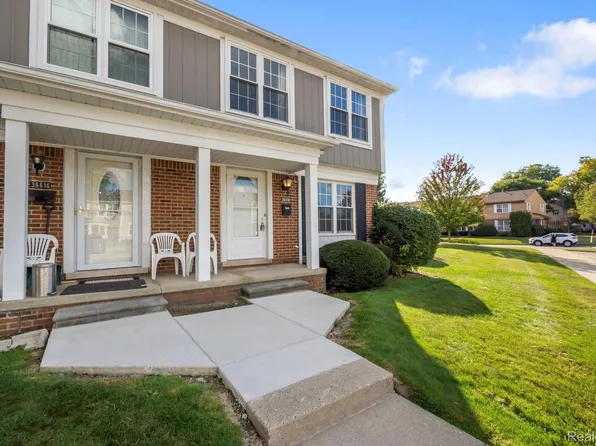 36614 Park Place Dr #68, Sterling Heights, MI 48310