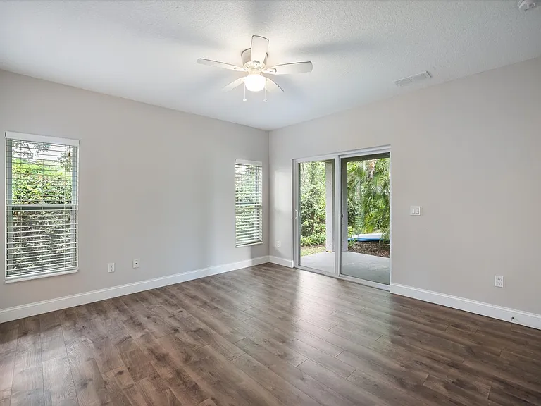 1878 Vamo Dr — Photo 17