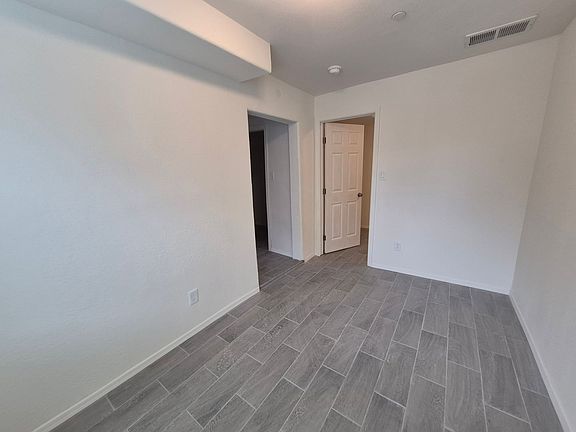 4th image of 146 S 17th Ave #A