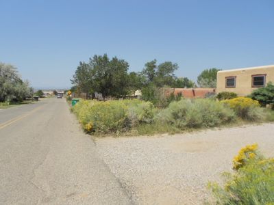 215 Camino De Santiago, Taos, NM, 87571