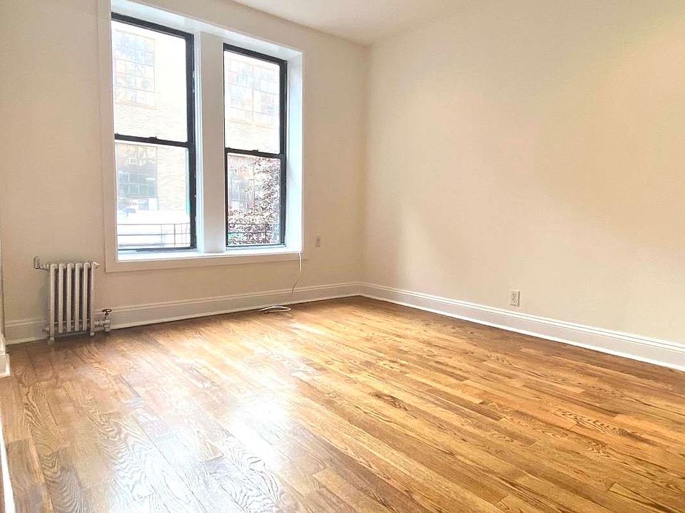 1st image of 222 Thompson St #7A