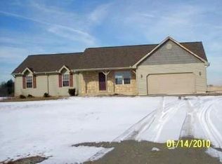 73 Knolls Dr, Wilmington, OH 45177