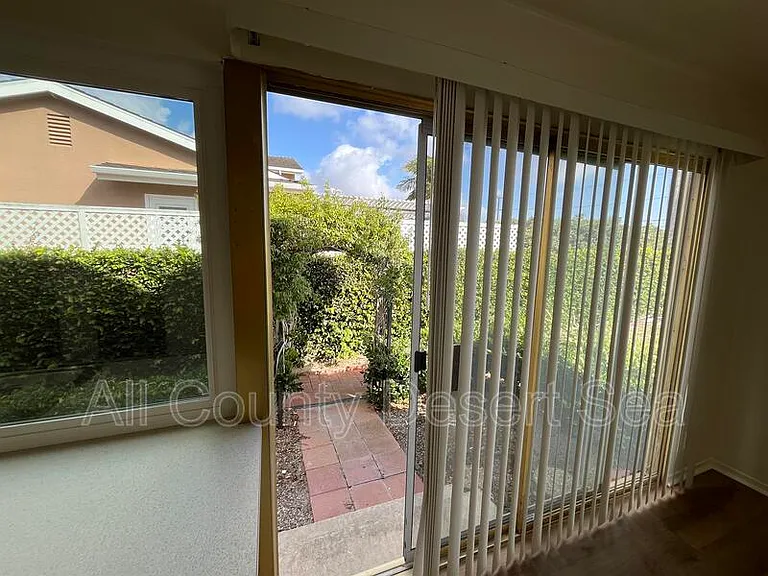 5832 Nordina Dr — Photo 6