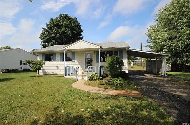 1st image of 18 Tulip Ave