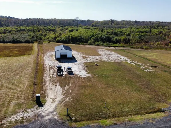 240 N Gregory Road, Shawboro, NC 27973