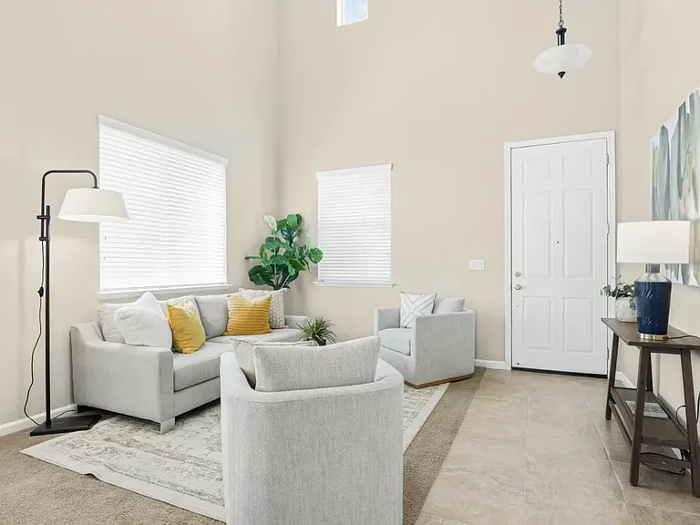 1143 Barnhill Ln — Photo 13