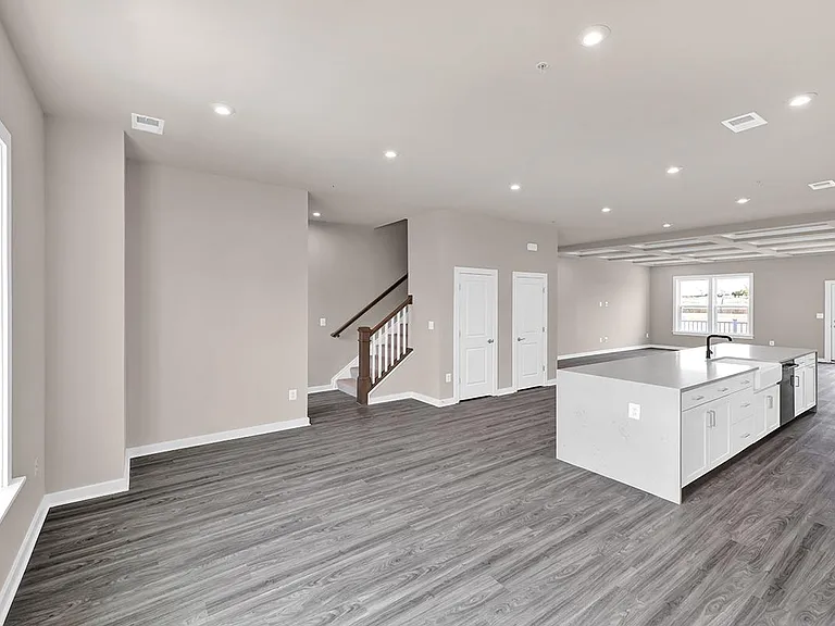 16124 Connors Way — Photo 16