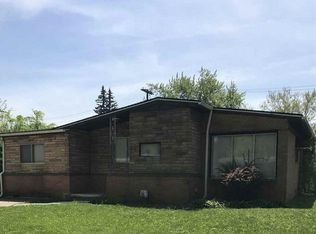 14511 Bishop St, Oak Park, MI 48237