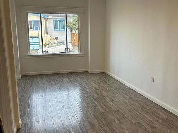 3rd image of 35 Edgar Ave