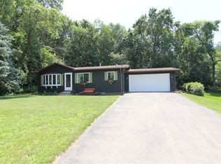 380 E Indian Ln, Edgerton, WI 53534