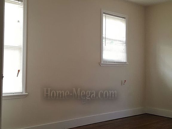5th image of 126-33 194 St