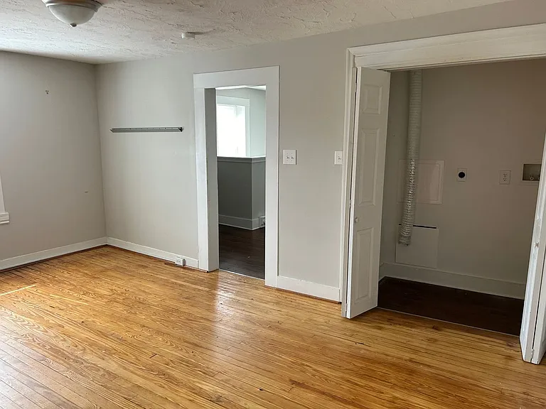 136 S Main St #3 — Photo 6