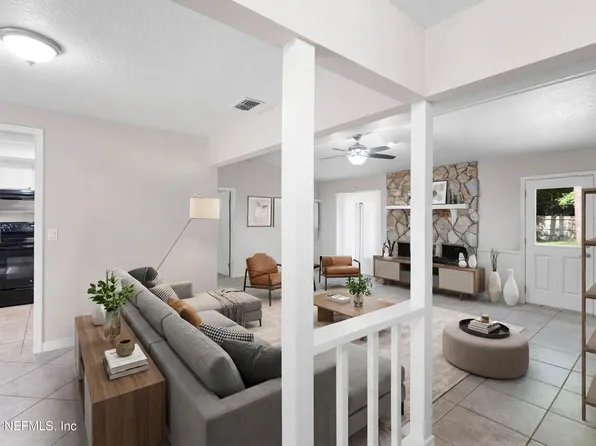 12202 MAYORS Drive, Jacksonville, FL 32223