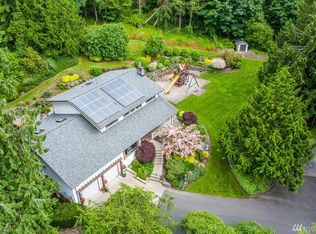 19434 SE May Valley Rd, Issaquah, WA 98027
