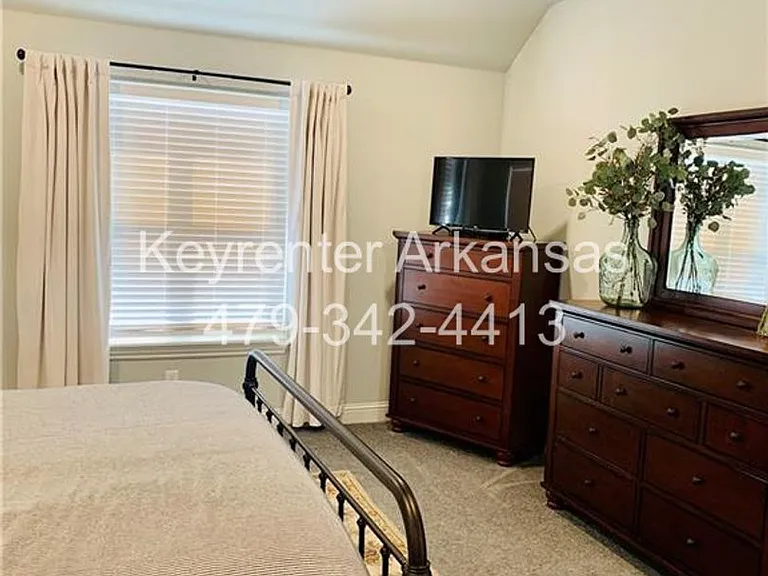 438 N Otoe St — Photo 17