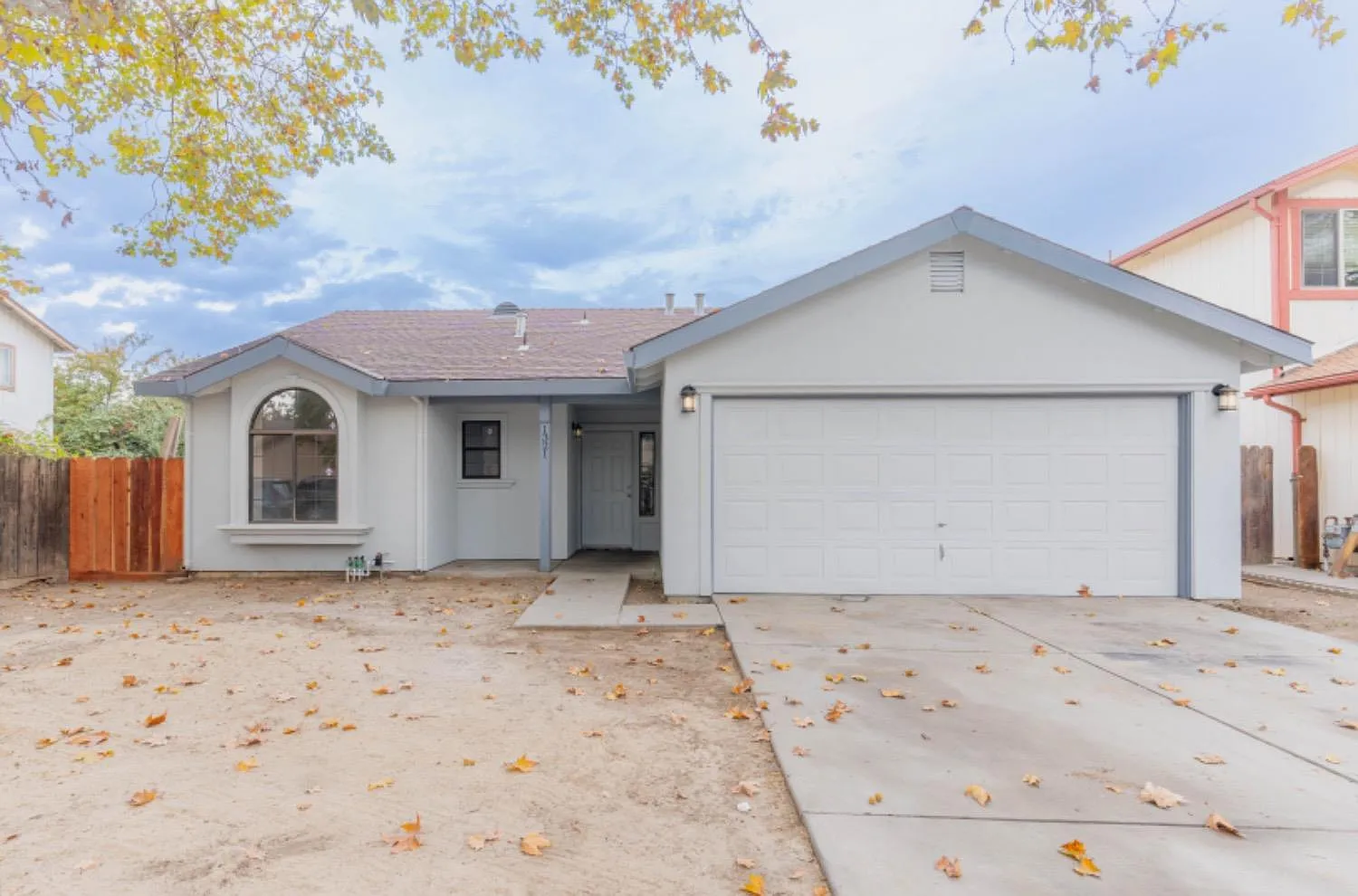 1321 Cape Cod Dr photo 1