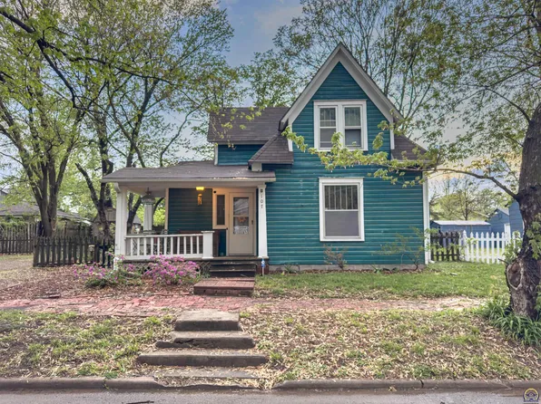 107 NW Lindenwood Ave, Topeka, KS 66606