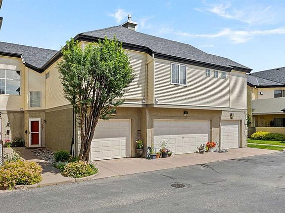 2nd image of 405 S 32nd Ave NW #301