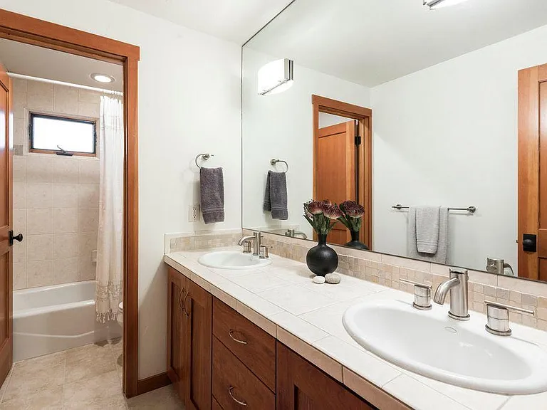 Downstairs bath