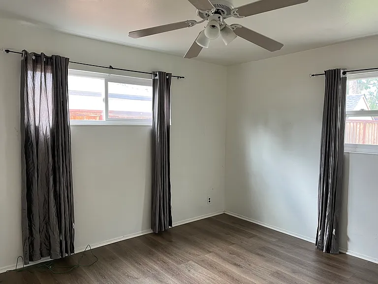 1388 Washington Blvd — Photo 12
