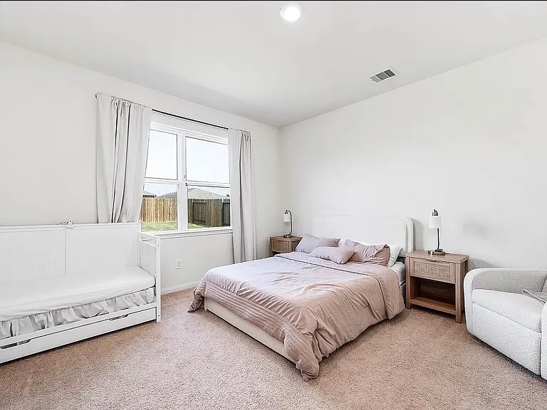 22402 Kennons Way — Photo 18