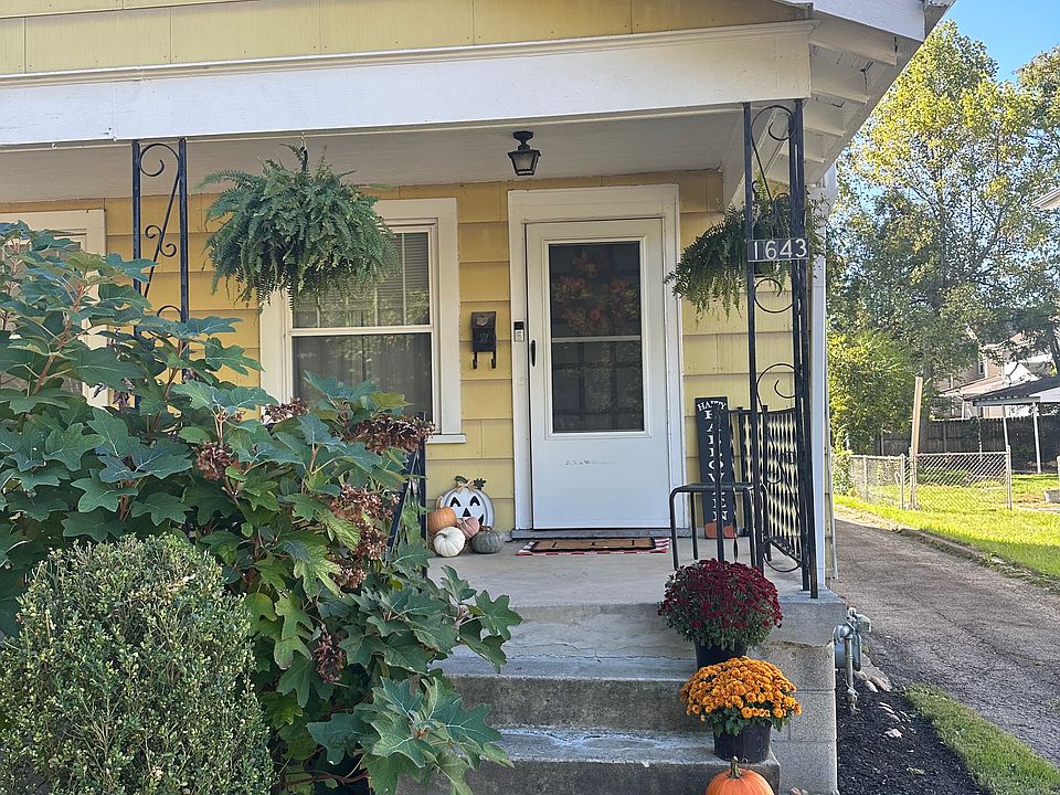 1st image of 1643 W 3rd Ave
